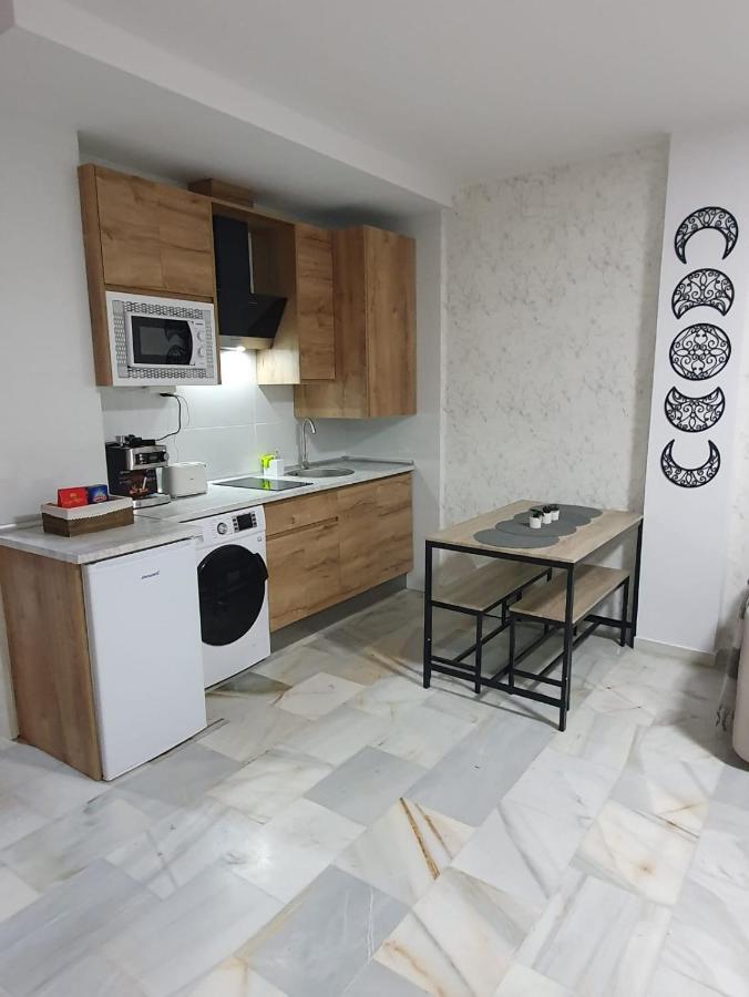 Expoholidays - Homely Apartment グラナダ エクステリア 写真